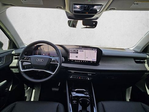 New 2026 Audi Q3 quattro 2.0T AWD/4WD image 17
