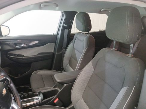 Used 2024 Chevrolet TrailBlazer LT w/ LT Cold Weather Package FWD image 16