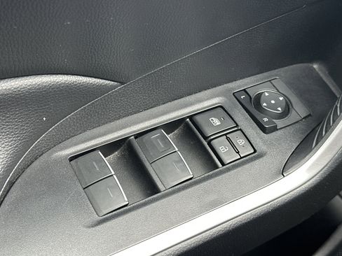 Used 2024 Toyota RAV4 XLE image 27