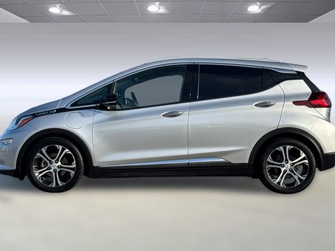 Used 2017 Chevrolet Bolt Premier image 6