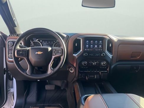 Used 2023 Chevrolet Silverado 2500 High Country AWD/4WD image 13