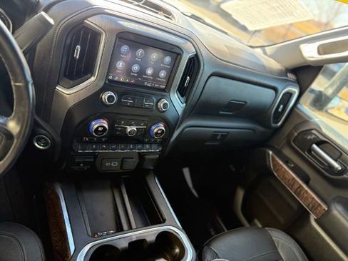 Used 2023 GMC Sierra 2500 Denali w/ Denali Ultimate Package AWD/4WD image 14
