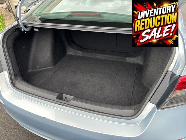 Used 2022 Honda Civic EX image 29