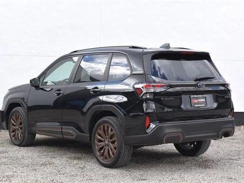 Used 2025 Subaru Forester Sport AWD/4WD image 2