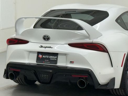 Used 2023 Toyota Supra Premium w/ Driver Assist Package image 11