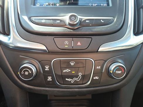 Used 2024 Chevrolet Equinox LT FWD image 33