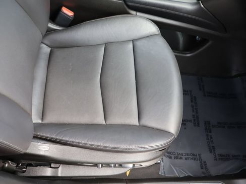 Used 2024 Cadillac XT5 Premium Luxury FWD image 36