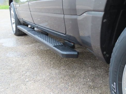Used 2022 RAM 1500 Big Horn AWD/4WD image 19
