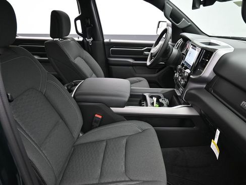 New 2026 RAM 1500 Big Horn w/ Night Edition AWD/4WD image 17