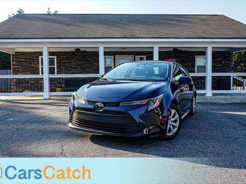 Used 2023 Toyota Corolla LE image 1