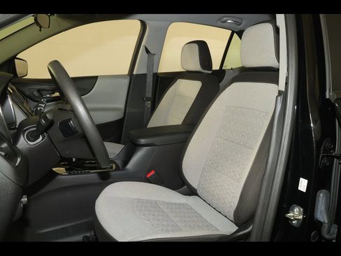 Used 2024 Chevrolet Equinox LS w/ Midnight Edition FWD image 12
