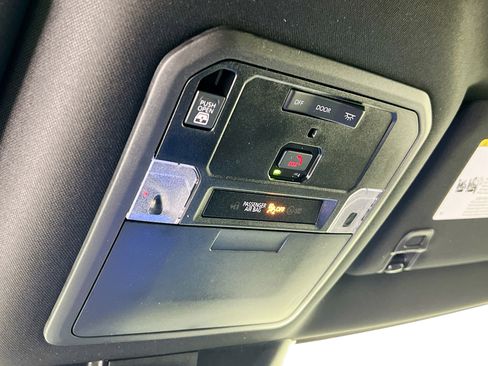 New 2026 Toyota Tundra Limited AWD/4WD image 22