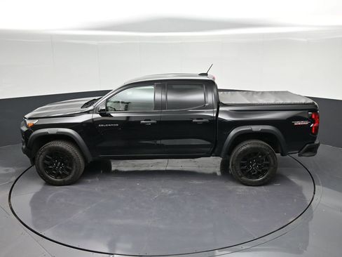 Used 2024 Chevrolet Colorado Trail Boss w/ Technology Package image 19