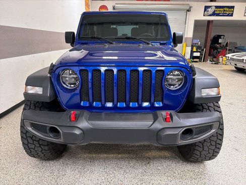 Used 2018 Jeep Wrangler Sport image 2
