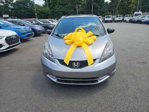 Used 2010 Honda Fit image 11