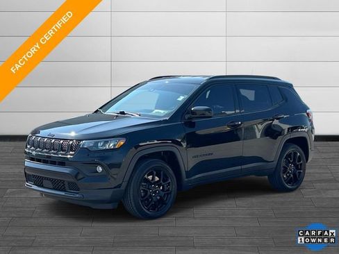 Certified 2023 Jeep Compass Latitude AWD/4WD image 8