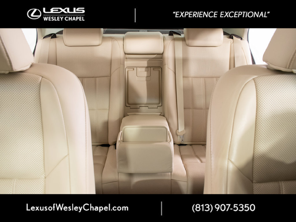 Used 2018 Lexus ES 350 w/ Luxury Package w/Wood Trim FWD image 16
