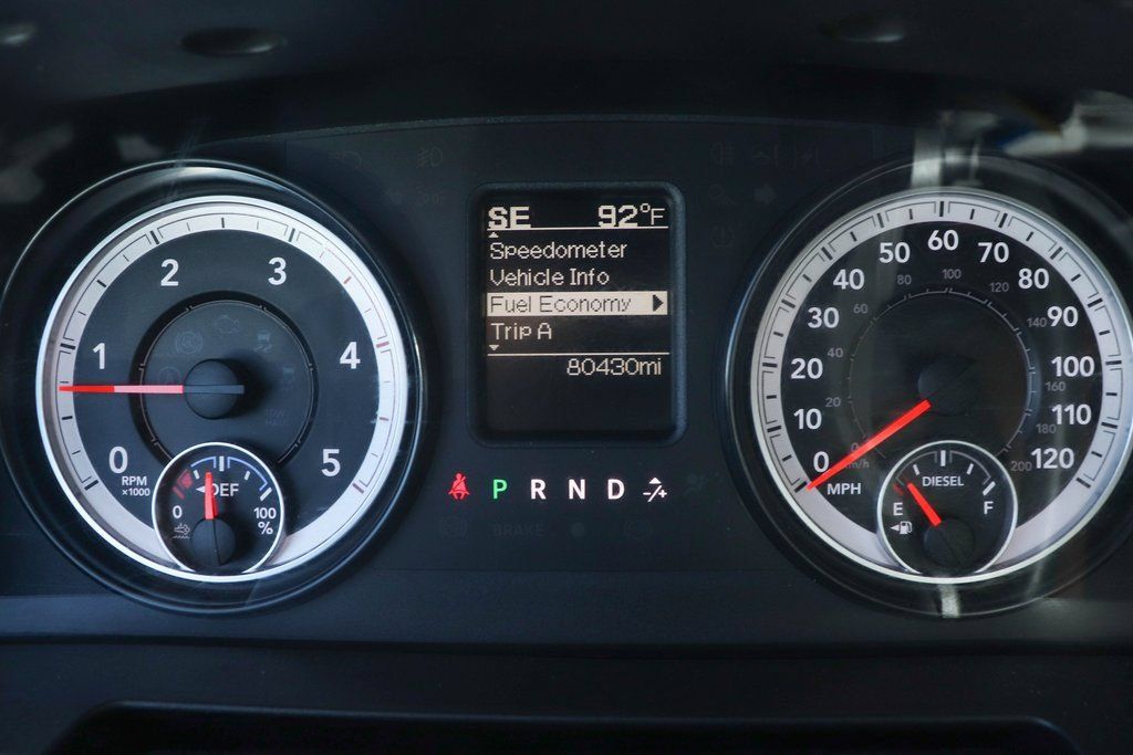 Used 2016 RAM 5500 Tradesman w/ Chrome Appearance Group RWD image 22