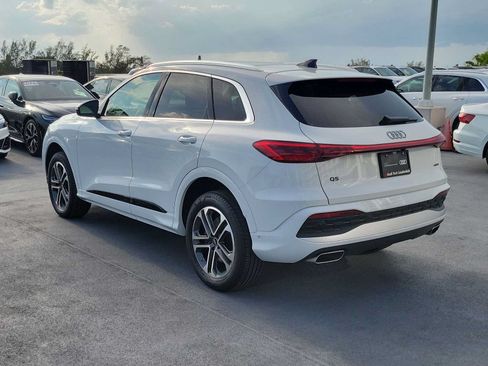 Certified 2025 Audi Q5 Premium Plus w/ Premium Plus AWD/4WD image 4