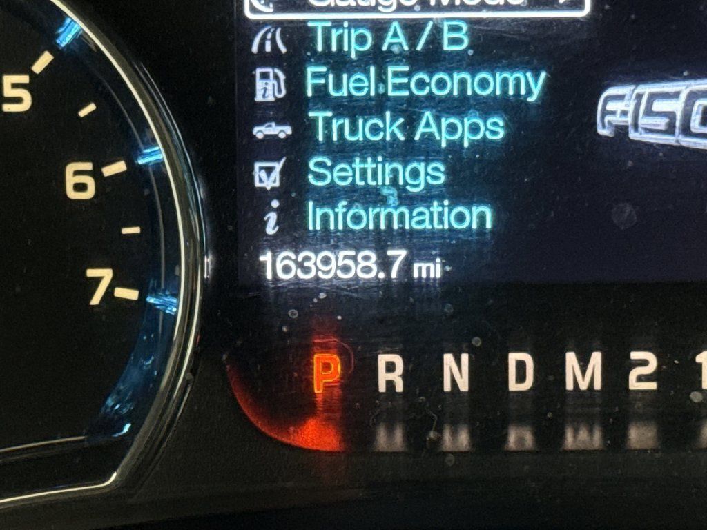 Used 2014 Ford F150 XLT w/ Equipment Group 302A Luxury AWD/4WD image 13