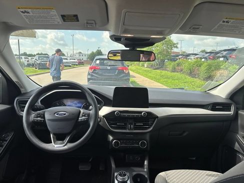 Used 2022 Ford Escape SE AWD/4WD image 5