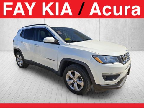 Used 2019 Jeep Compass Latitude w/ Popular Equipment Group AWD/4WD image 1