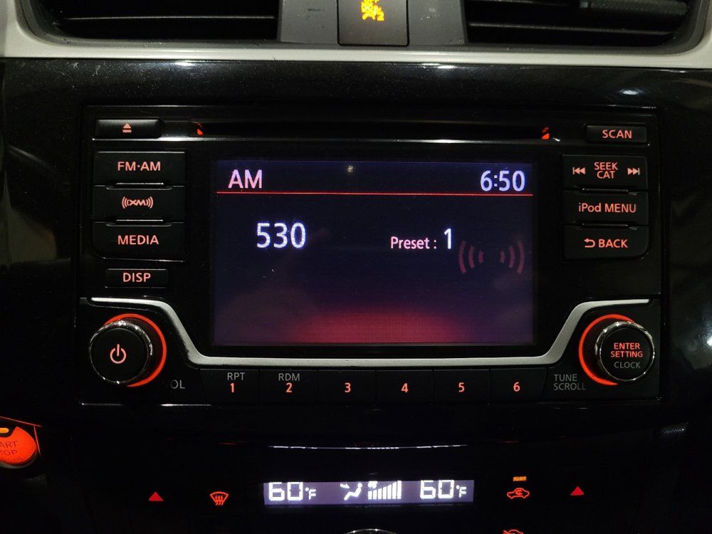 Used 2018 Nissan Sentra SR Turbo w/ SR Midnight Edition Package FWD image 25