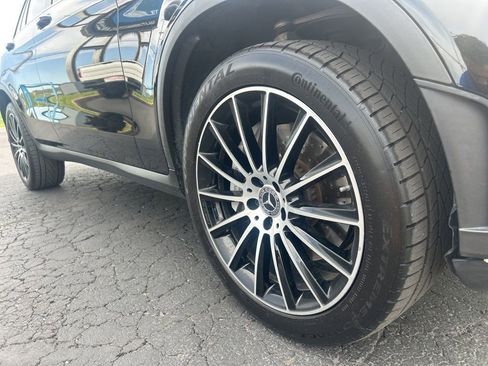 Used 2022 Mercedes-Benz GLC 300 4MATIC image 9