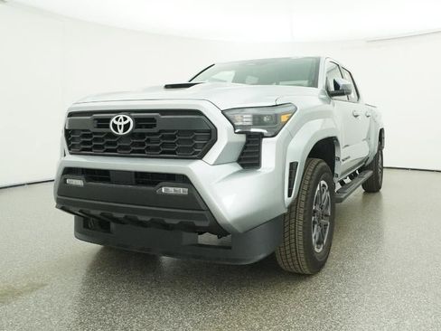 New 2025 Toyota Tacoma TRD Sport image 32