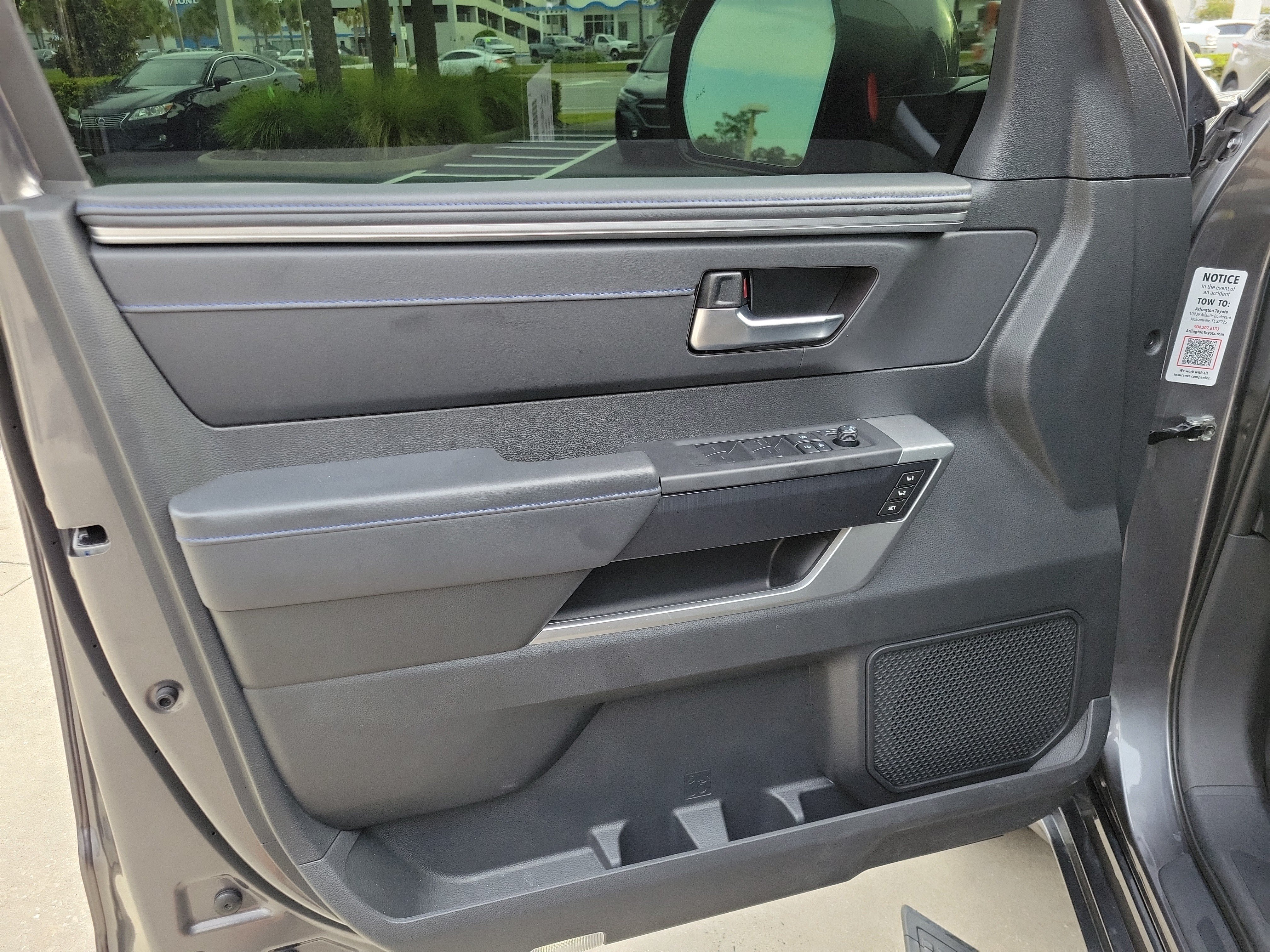 Certified 2025 Toyota Tundra Platinum AWD/4WD image 10