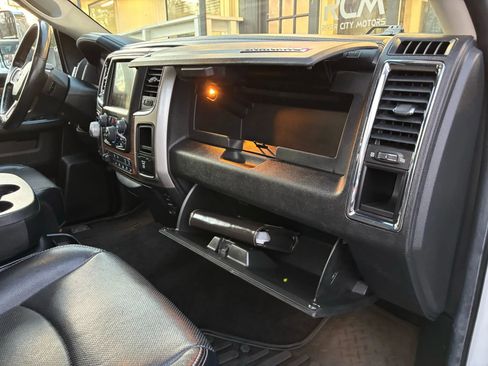 Used 2017 RAM 1500 Laramie w/ Convenience Group image 30