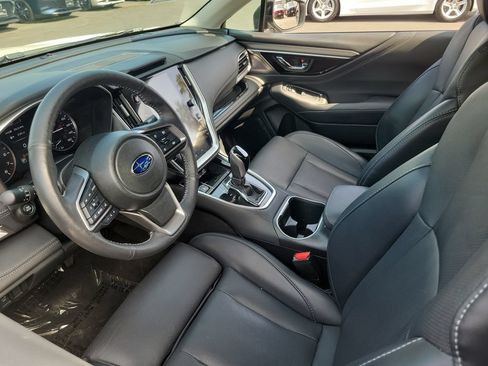 Used 2024 Subaru Outback Limited AWD/4WD image 3