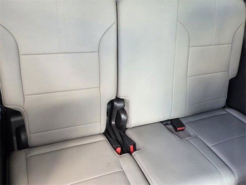 Certified 2024 GMC Acadia Elevation w/ Luxury Package image 16