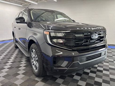 New 2025 Ford Expedition Max Active AWD/4WD image 12