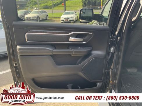 Used 2019 RAM 1500 Big Horn AWD/4WD image 8