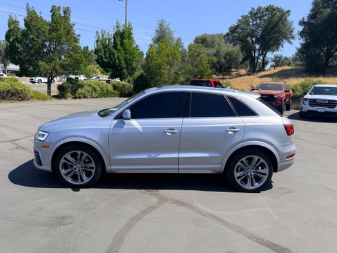 Used 2018 Audi Q3 2.0T Premium Plus w/ Premium Plus Package AWD/4WD image 1