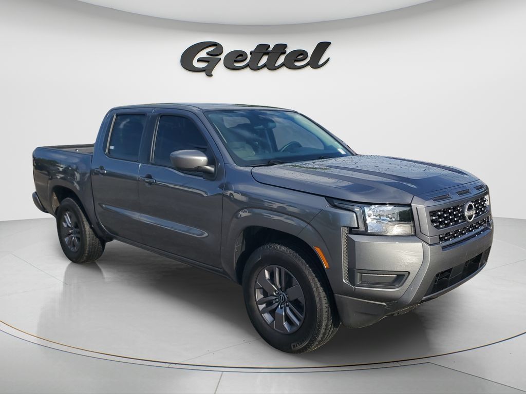 Certified 2025 Nissan Frontier SV RWD image 3