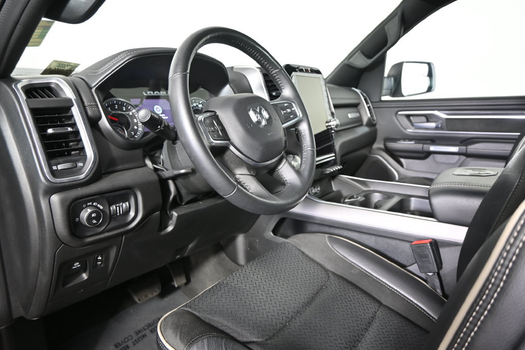 Used 2023 RAM 1500 Laramie AWD/4WD image 23