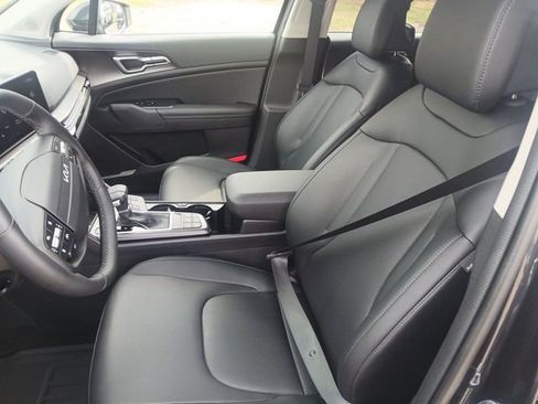 New 2026 Kia Sportage EX image 11