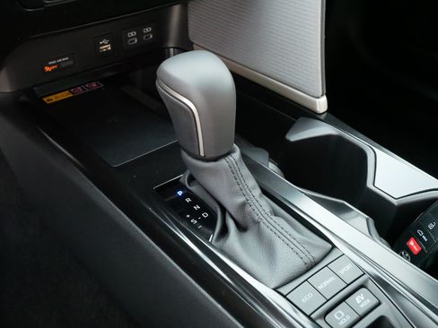 Certified 2025 Toyota Camry SE AWD/4WD image 24