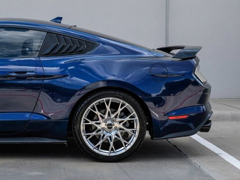 Used 2020 Ford Mustang GT Premium RWD image 10