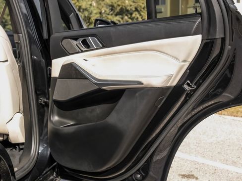 Used 2022 BMW X5 M50i w/ Executive Package image 53