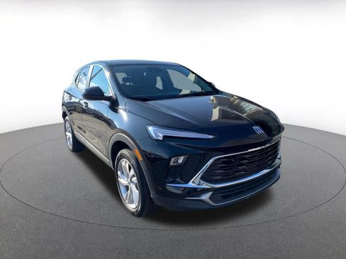 Used 2025 Buick Encore GX Preferred image 1