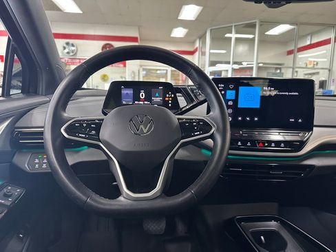 Used 2023 Volkswagen ID.4 Pro S AWD/4WD image 16