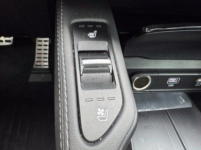 Used 2024 Kia Telluride SX Prestige X-Line AWD/4WD image 11
