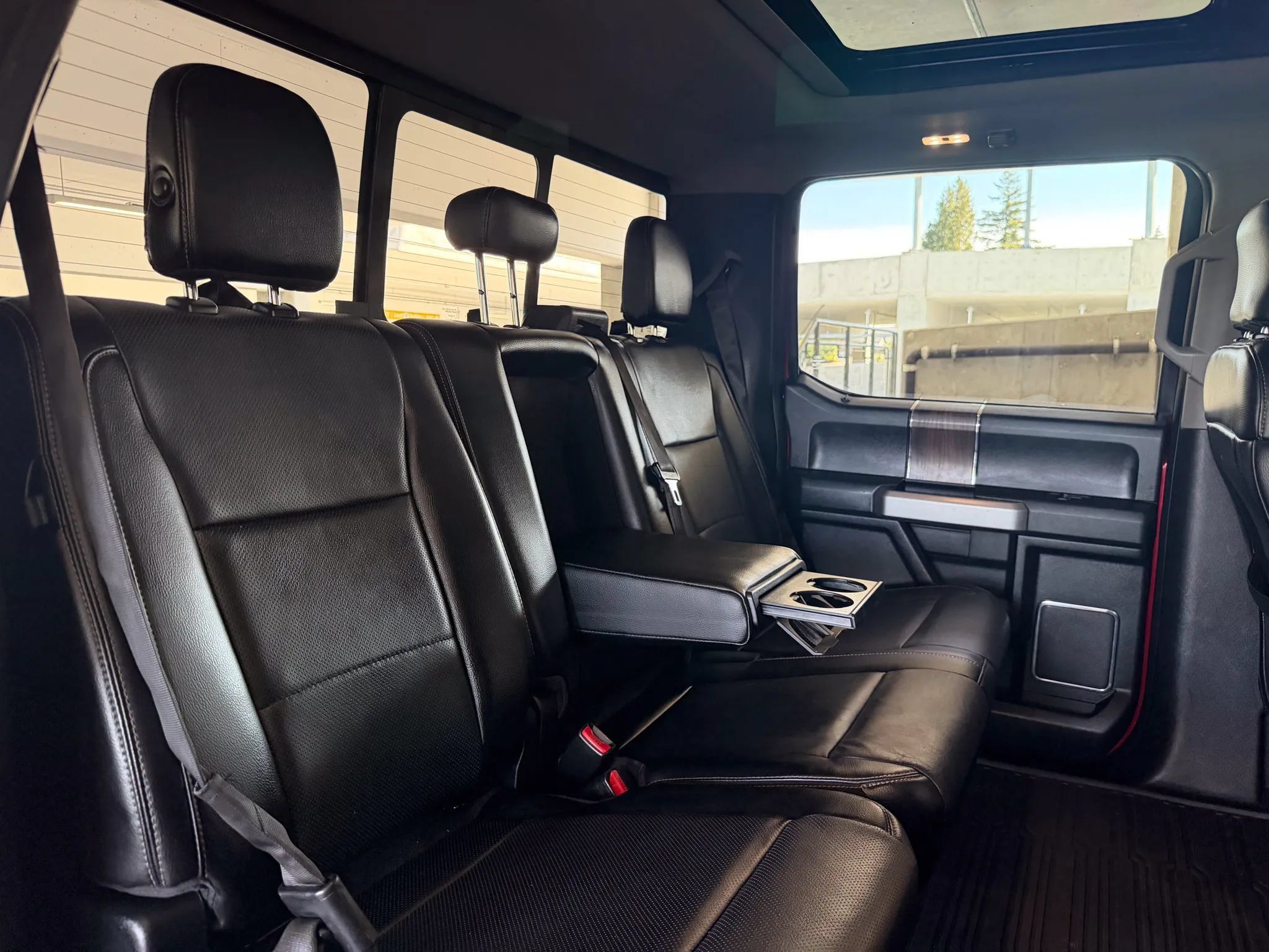 Used 2015 Ford F150 Lariat AWD/4WD image 26
