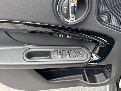 Used 2022 MINI Cooper Countryman S w/ Premium Package FWD image 39
