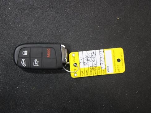 Used 2024 RAM ProMaster 3500 image 9