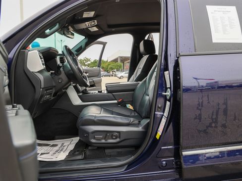 Used 2025 Toyota Tundra Platinum AWD/4WD image 47