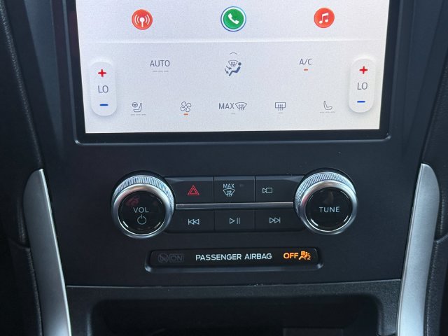 Certified 2024 Ford Edge SEL w/ Convenience Package AWD/4WD image 10